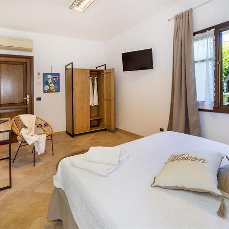 Villa La Maison D'Anna Maria - Lt - Pms Casevacanze オルビア エクステリア 写真