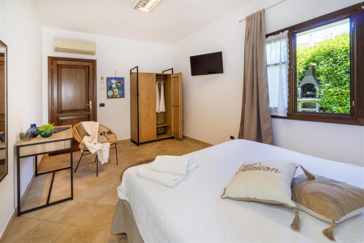 Villa La Maison D'Anna Maria - Lt - Pms Casevacanze オルビア エクステリア 写真